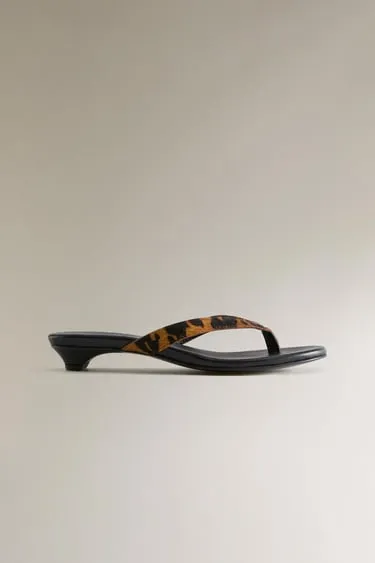 ANIMAL PRINT LEATHER HEELED SANDALS