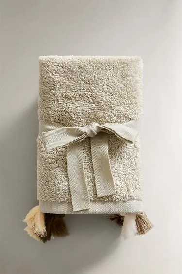 PACK OF HAND TOWELS WITH TASSELS  PACK OF 3