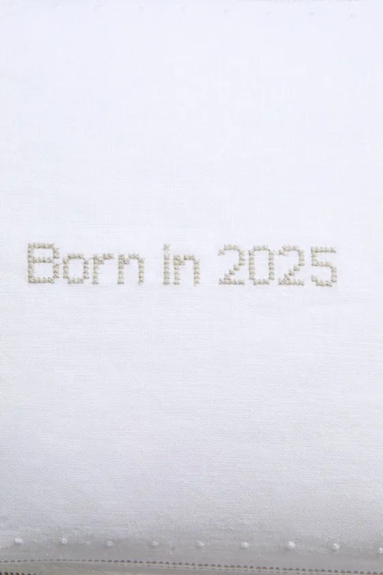 чехол для подушки children s born 2025