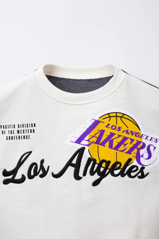 ТОЛСТОВКА С ПРИНТОМ LOS ANGELES LAKERS NBA ©