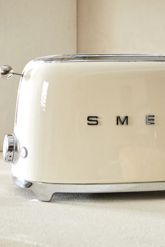 ТОСТЕР SMEG