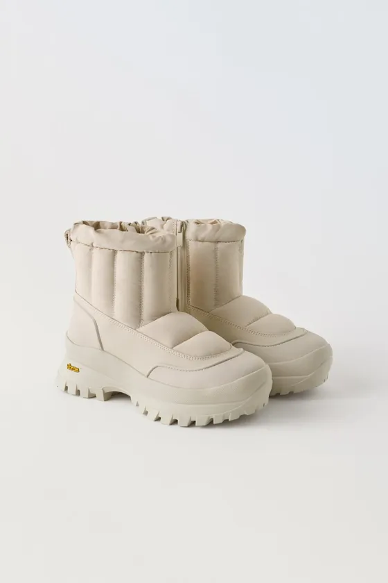 СТЕГАНЫЕ БОТИНКИ WATER-REPELLENT VIBRAM®