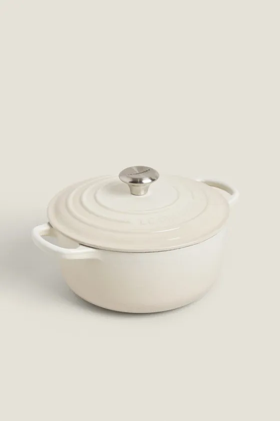 МАЛЕНЬКАЯ ЧУГУННАЯ КАСТРЮЛЯ LE CREUSET