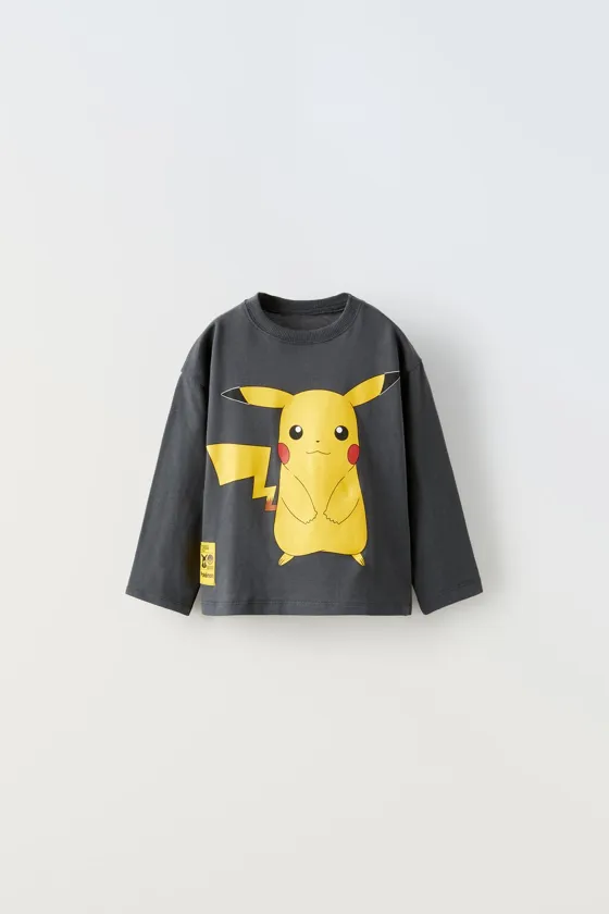 ФУТБОЛКА С ПРИНТОМ PIKACHU POKÉMON™