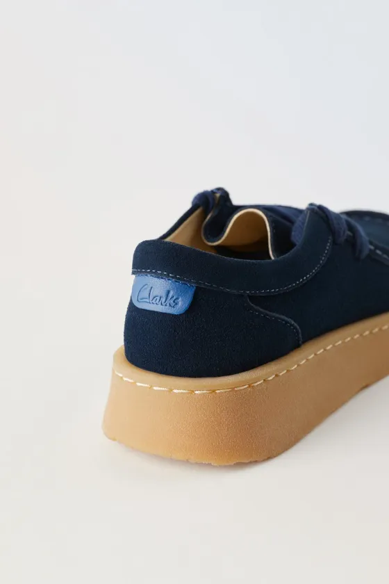 КОЖАНЫЕ ТУФЛИ CLARKS® x ZARA