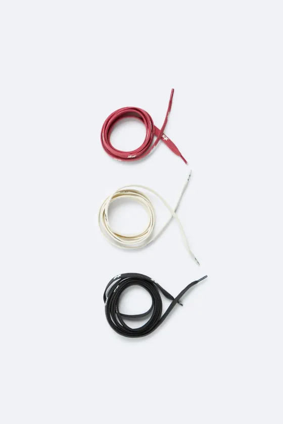 упаковка из 3 шнурков с логотипом x twojeys ограниченной серии