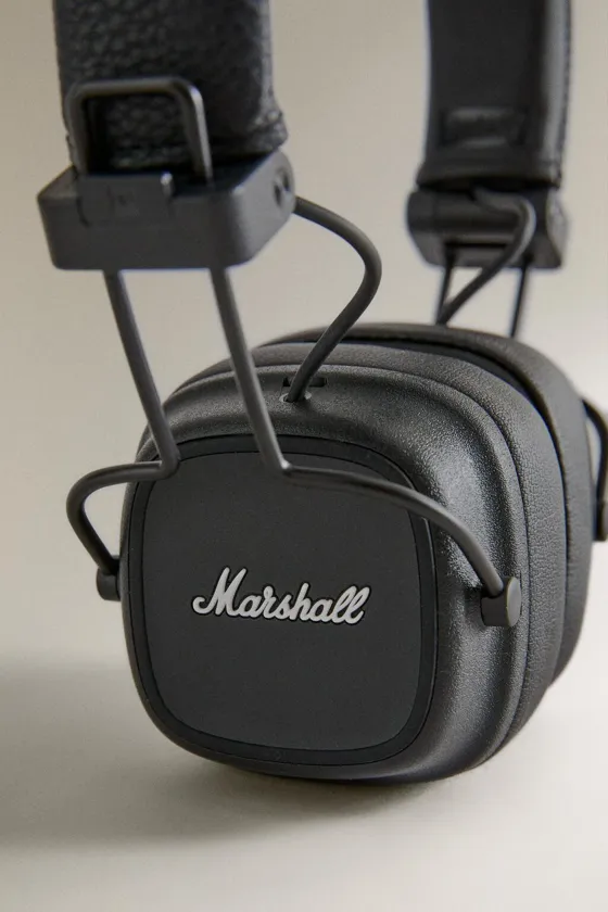 беспроводные наушники marshall