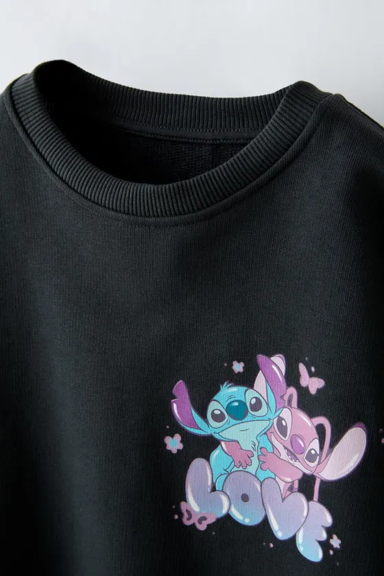 ТОЛСТОВКА С ПРИНТОМ LOVE STICH © DISNEY