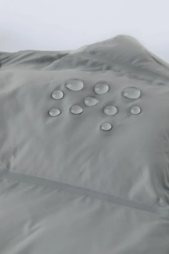 ЛЕГКИЙ ЖИЛЕТ WATER REPELLENT